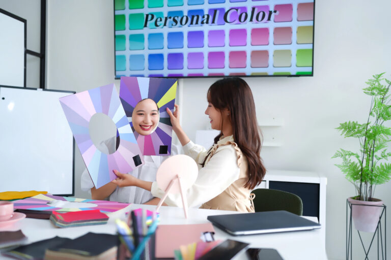 Best color analysis tools for clothes and makeup